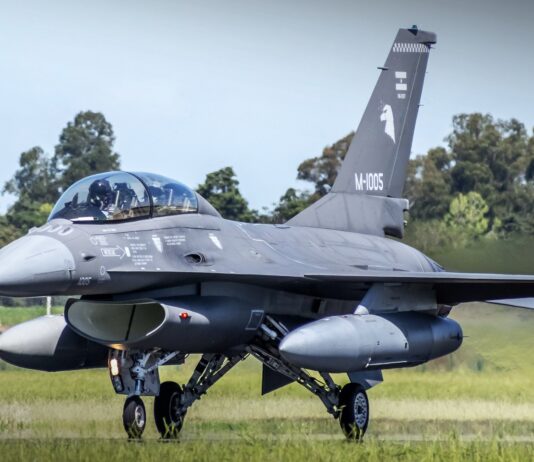 Podrían adelantar la llegada del 2° lote de F-16 AM/BM